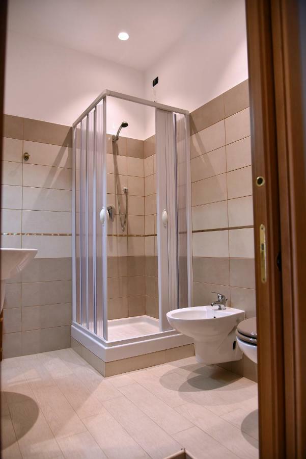 B&B Feni Помпей Екстериор снимка