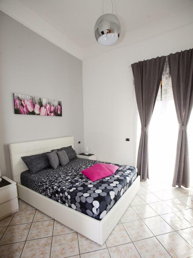 B&B Feni Помпей Екстериор снимка